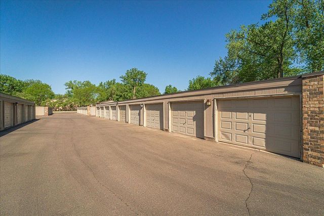 4524 Cedar Lake Road S 3, Saint Louis Park, MN 55416