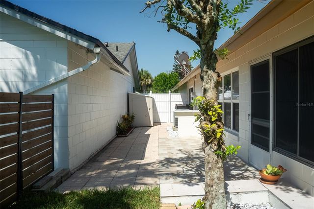 3429 PINEBROOK COURT, Orlando, FL 32822