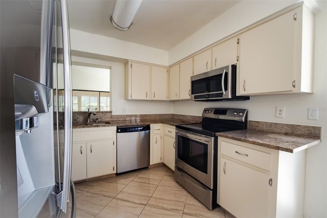 3429 PINEBROOK COURT, Orlando, FL 32822