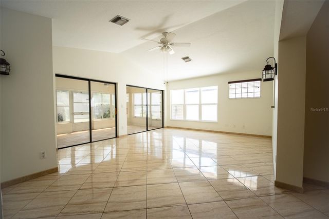 3429 PINEBROOK COURT, Orlando, FL 32822