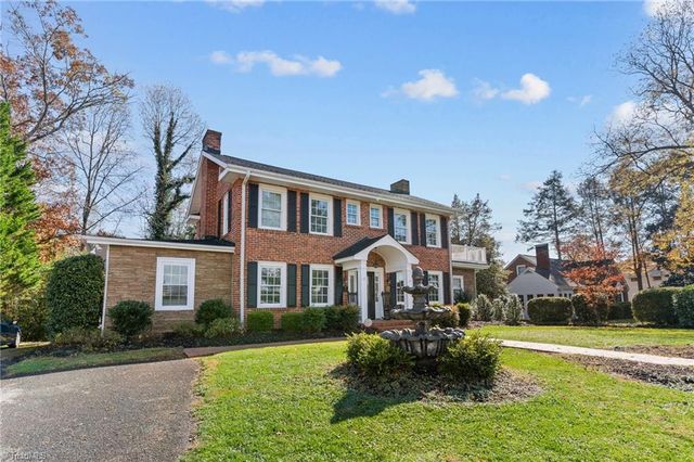 528 Country Club Road, Mount Airy, NC 27030