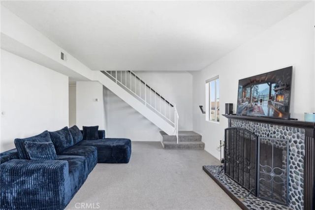 1193 E Foster, Santa Maria, CA 93455