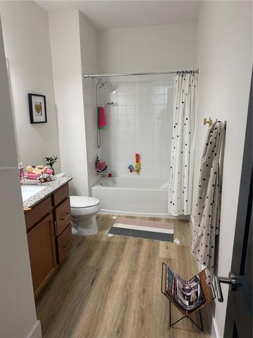 2945 SE 3rd St 2945, Homestead, FL 33033