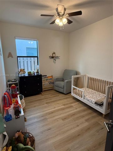 2945 SE 3rd St 2945, Homestead, FL 33033