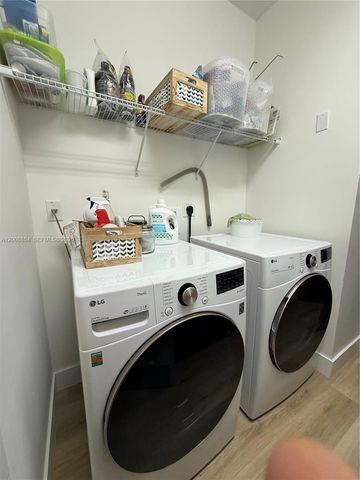 2945 SE 3rd St 2945, Homestead, FL 33033