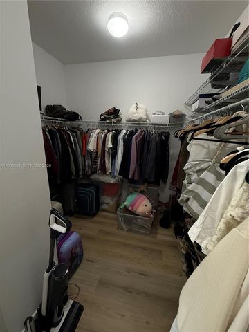 2945 SE 3rd St 2945, Homestead, FL 33033