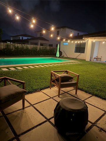 2945 SE 3rd St 2945, Homestead, FL 33033