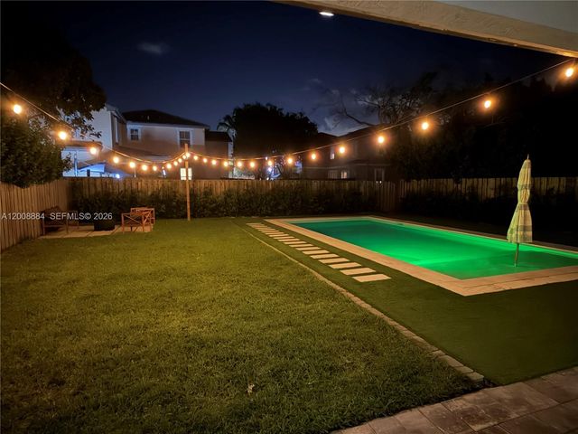 2945 SE 3rd St 2945, Homestead, FL 33033