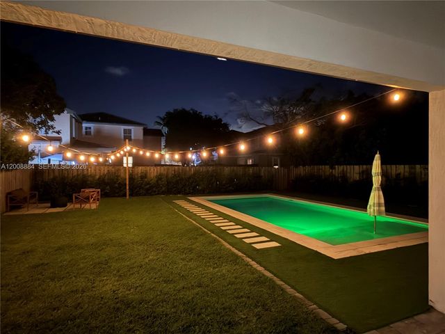 2945 SE 3rd St 2945, Homestead, FL 33033