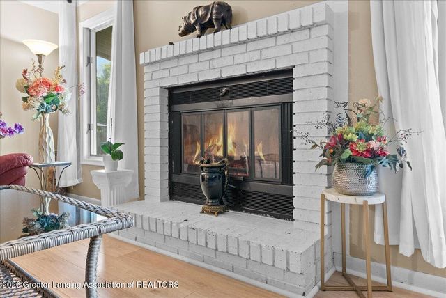 6422 Lerner Way, Lansing, MI 48911