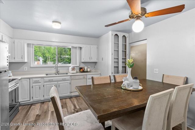 6422 Lerner Way, Lansing, MI 48911