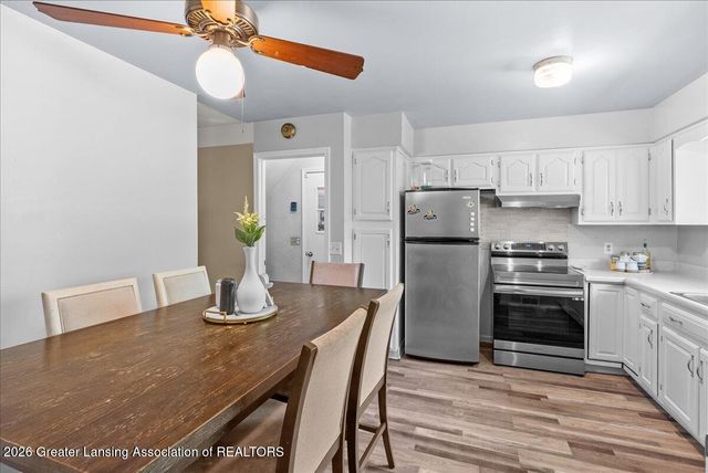 6422 Lerner Way, Lansing, MI 48911