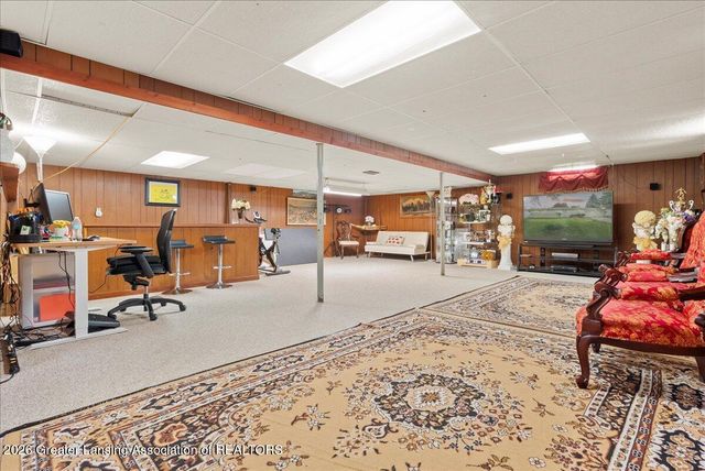 6422 Lerner Way, Lansing, MI 48911