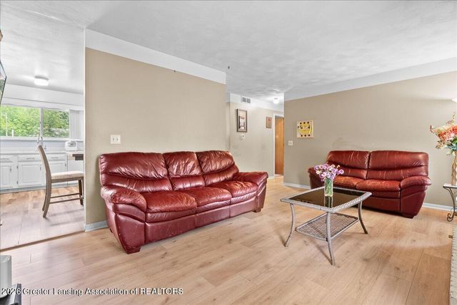 6422 Lerner Way, Lansing, MI 48911