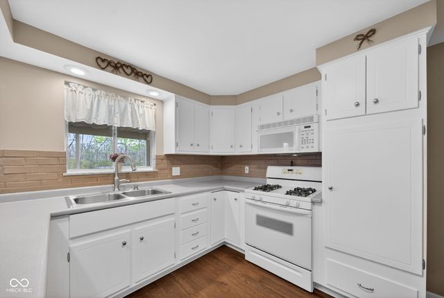 2322 W Del Mar Drive, Crawfordsville, IN 47933