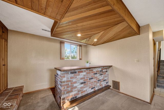 2322 W Del Mar Drive, Crawfordsville, IN 47933