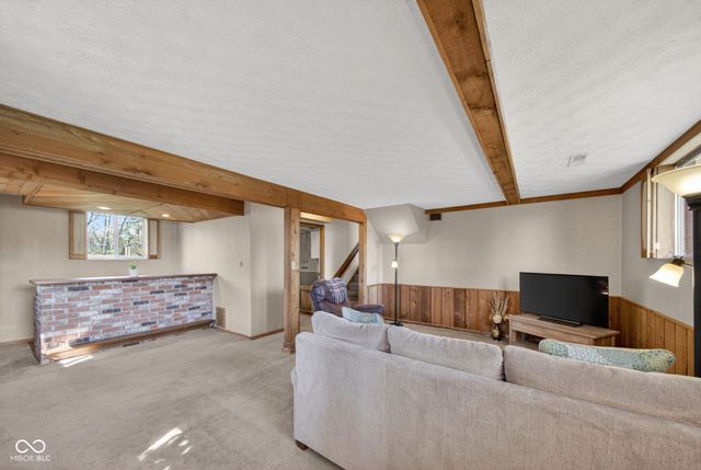 2322 W Del Mar Drive, Crawfordsville, IN 47933