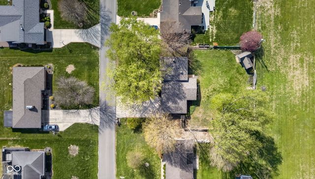 2322 W Del Mar Drive, Crawfordsville, IN 47933