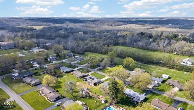 2322 W Del Mar Drive, Crawfordsville, IN 47933