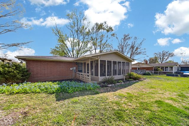 2322 W Del Mar Drive, Crawfordsville, IN 47933
