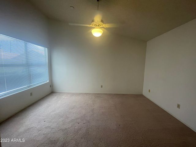 2915 E Amber Ridge Way, Phoenix, AZ 85048