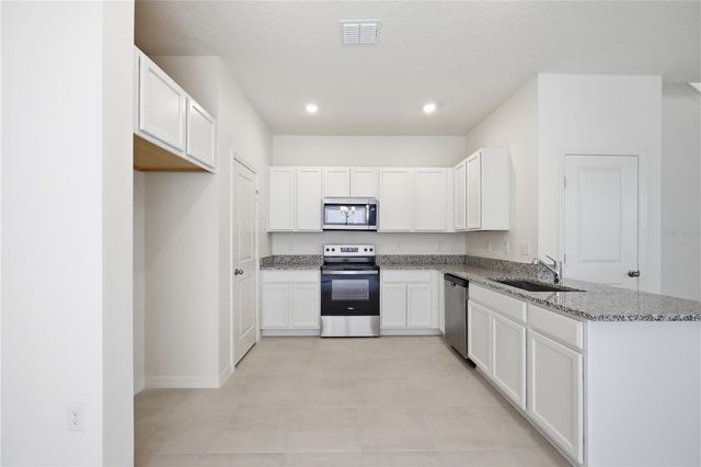 9090 NORLEY COURT, Davenport, FL 33896