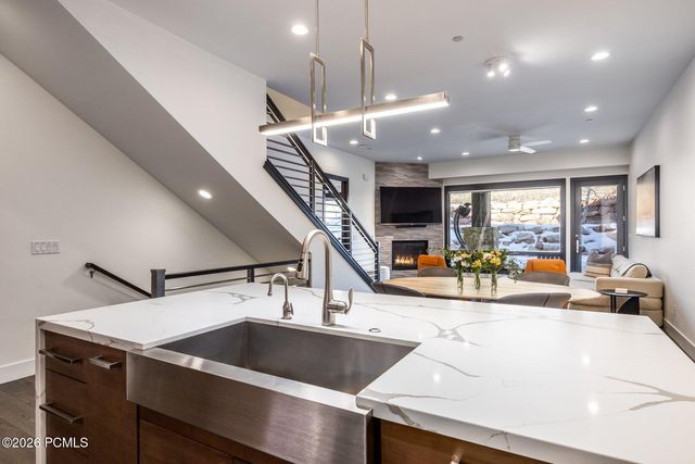 4273 Willow Draw Drive 606, Park City, UT 84098