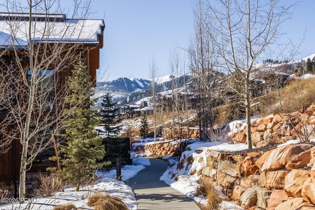 4273 Willow Draw Drive 606, Park City, UT 84098