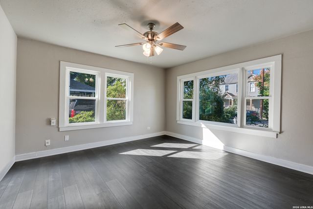 222 BELMONT, San Antonio, TX 78202