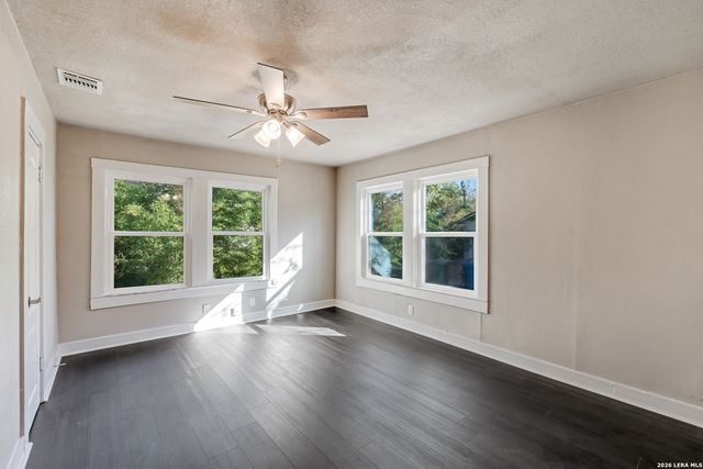 222 BELMONT, San Antonio, TX 78202