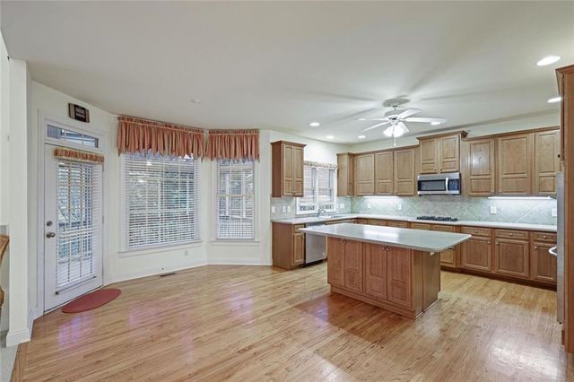 2014 Ivy Ridge SE Road, Smyrna, GA 30080