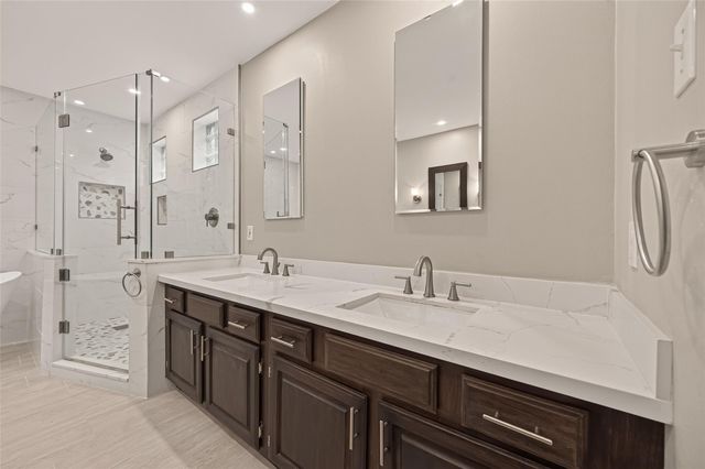 16405 Smith Street, Jersey Village, TX 77040