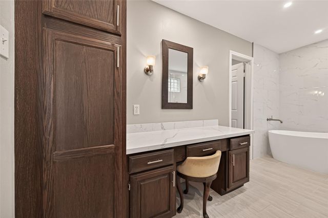 16405 Smith Street, Jersey Village, TX 77040