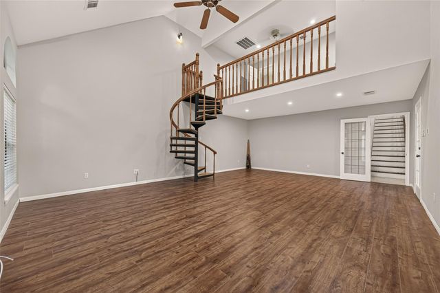 16405 Smith Street, Jersey Village, TX 77040