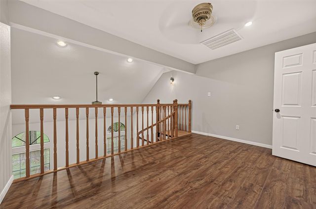 16405 Smith Street, Jersey Village, TX 77040