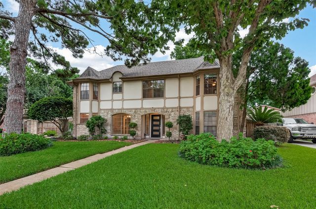 16405 Smith Street, Jersey Village, TX 77040