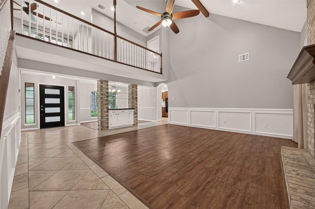 16405 Smith Street, Jersey Village, TX 77040