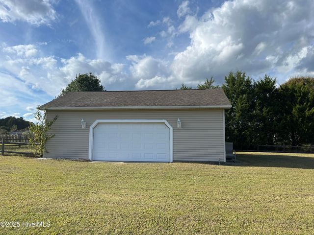 19 Kelly Street, Gates, NC 27937