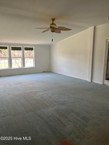 19 Kelly Street, Gates, NC 27937