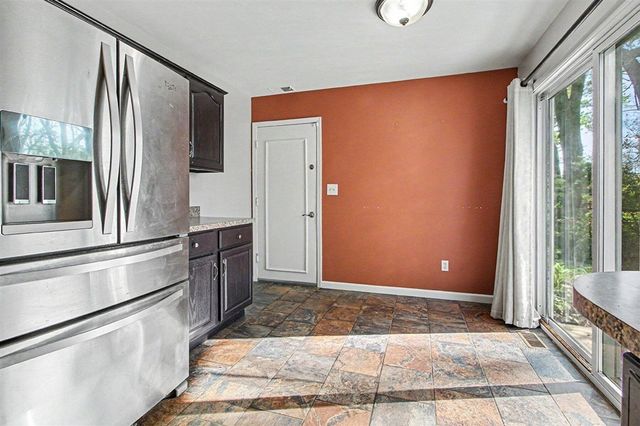 8880 Nottingham Drive, Ypsilanti, MI 48198