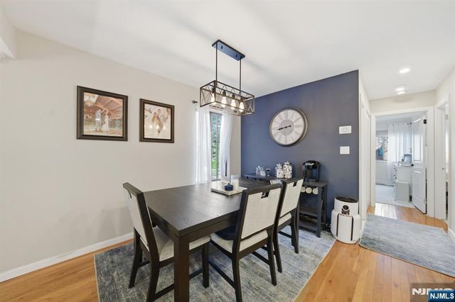 166 Sandcastle Key, Secaucus, NJ 07094