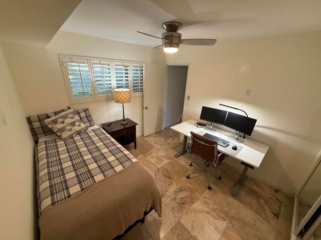 2352 Altisma Way 9, Carlsbad, CA 92009