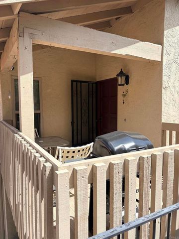 2352 Altisma Way 9, Carlsbad, CA 92009