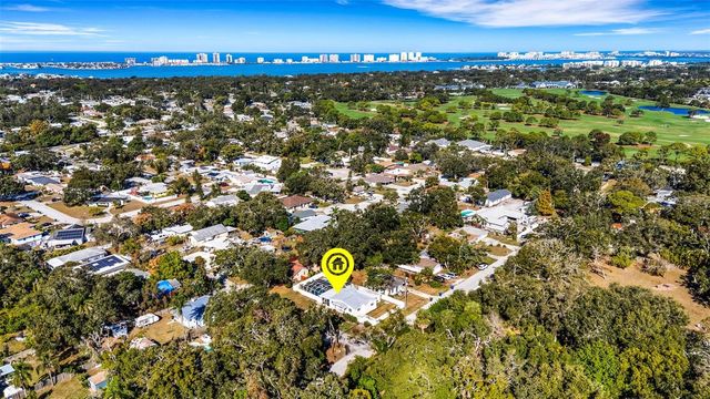 1600 LORETTA AVENUE NW, Largo, FL 33770