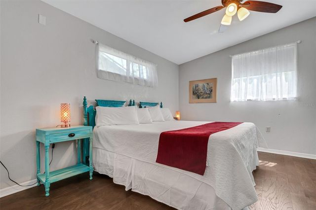 1600 LORETTA AVENUE NW, Largo, FL 33770