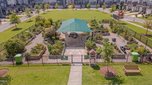 5909 Giddings Street, Raleigh, NC 27616