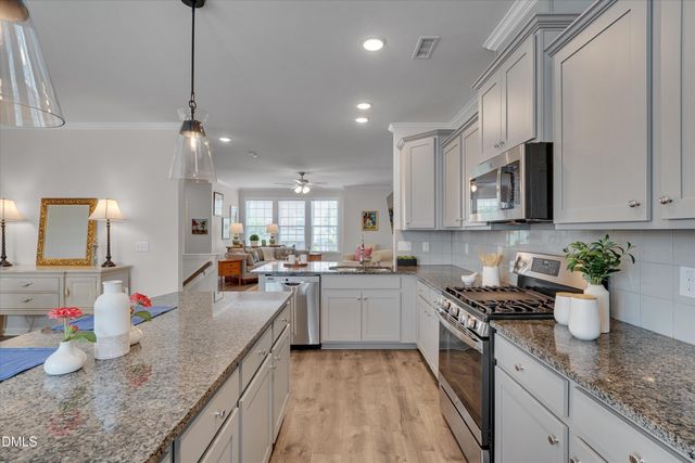 5909 Giddings Street, Raleigh, NC 27616