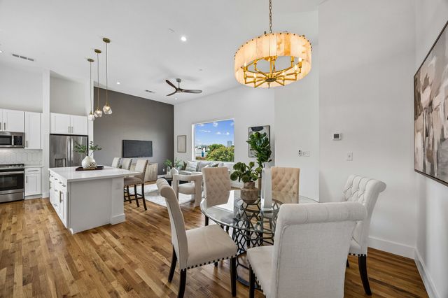 2611 Hondo Avenue 102, Dallas, TX 75219