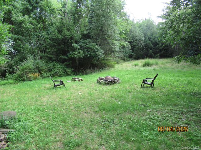463 Mountain Road, Bloomingburg, NY 12721