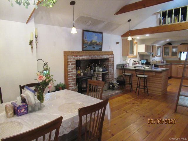 463 Mountain Road, Bloomingburg, NY 12721